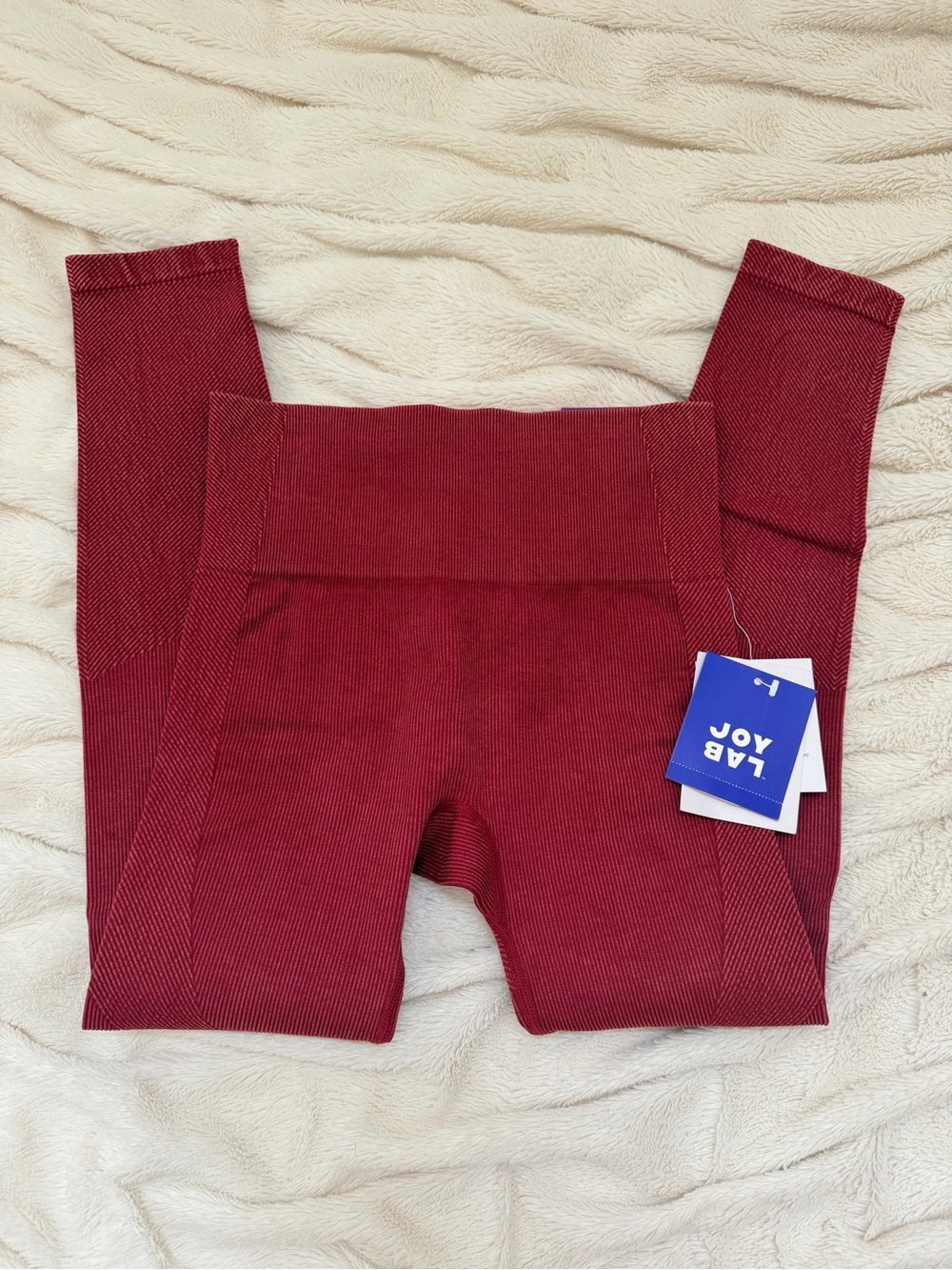 NWT JoyLab high-rise 7/8 length seamless leggings dark red Sz XS